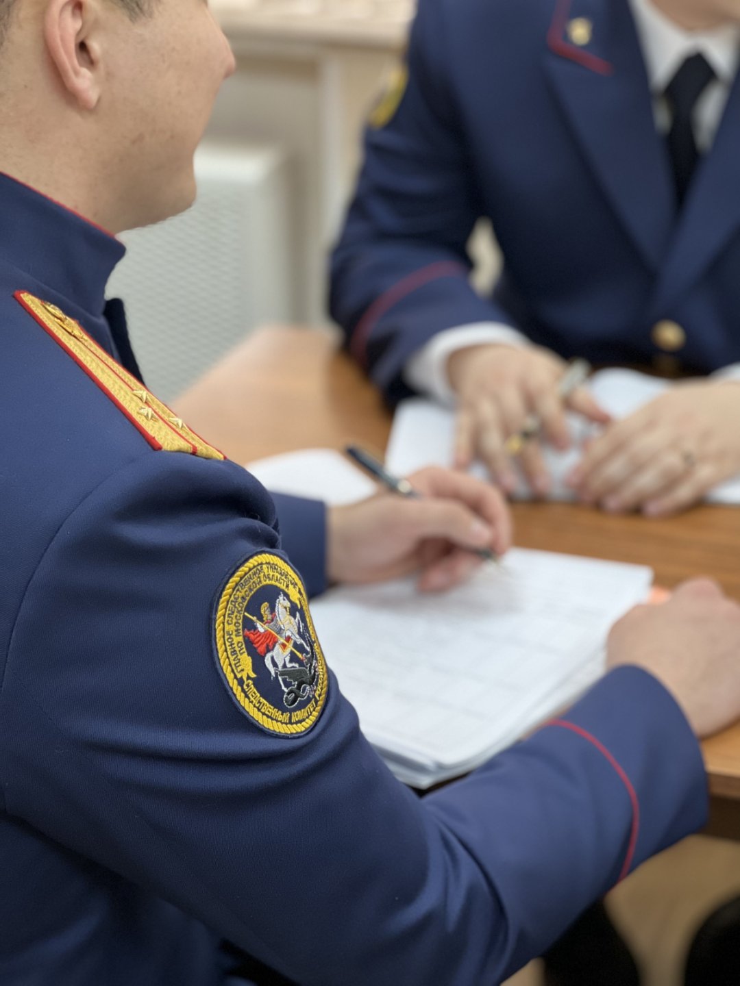 В Коломне местному жителю предъявлено обвинение в убийстве, совершенном 20 лет назад, а также избрана мера пресечения